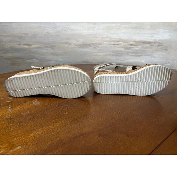 Steve Madden Platform Snake Print Ankle Strap Sandals Size 7 - Picture 8 of 8